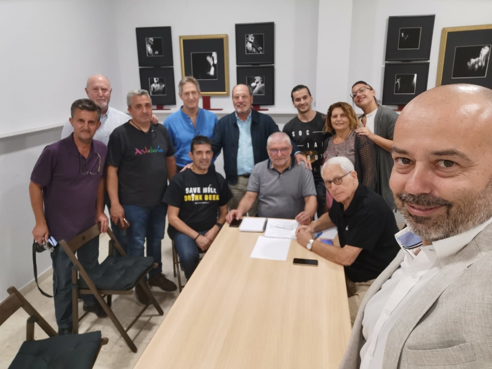 Sociedad Fotográfica de Málaga (SFM) - Reunion%201%20Junta%20Directiva1.jpg